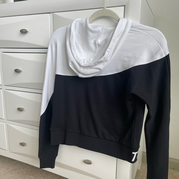 Tommy Hilfiger sport cropped hoodie - Picture 2 of 9